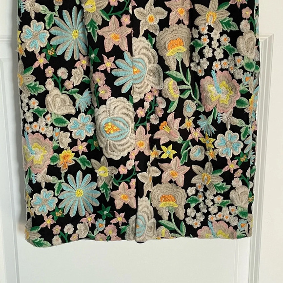 Carmen Marc Valvo Multi-colored Floral Embroidered Sheath Dress 29710 - Picture 10 of 16